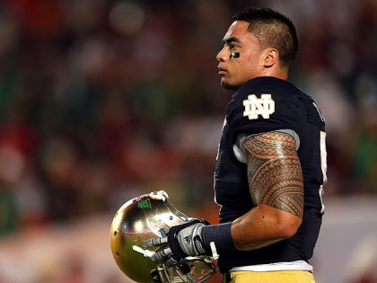Notre Dame linebacker Manti Te'o. (Photo by Mike Ehrmann/Getty Images)