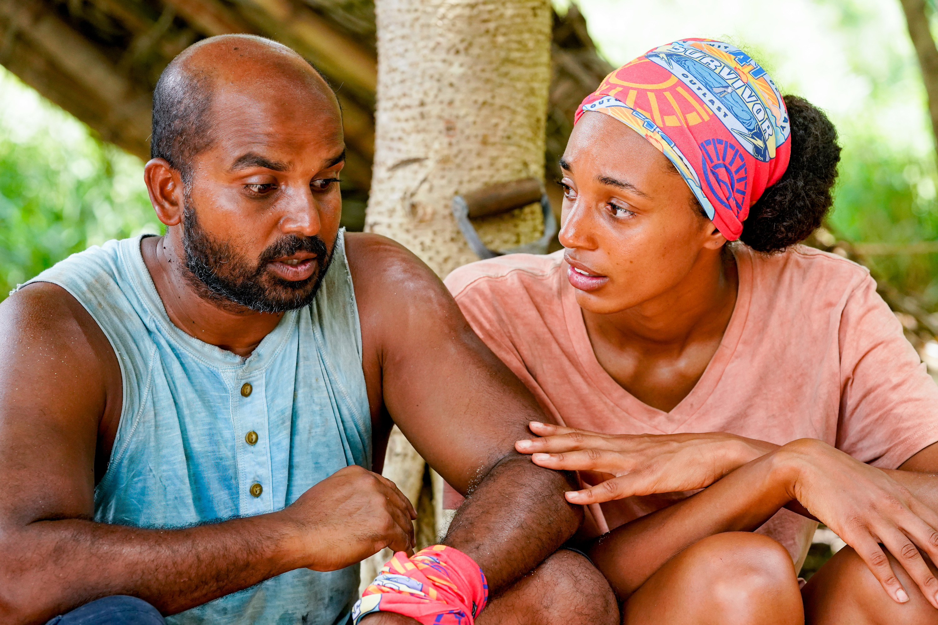 “Betraydar” — Naseer Muttalif and Shantel Smith on the eighth episode of SURVIVOR 41, airing Wednesday, November 10 (8:00-9:00 PM, ET/PT) on the CBS Television Network, and available to stream live and on demand on Paramount+. Photo: Robert Voets/CBS Entertainment 2021 CBS Broadcasting, Inc. All Rights Reserved.