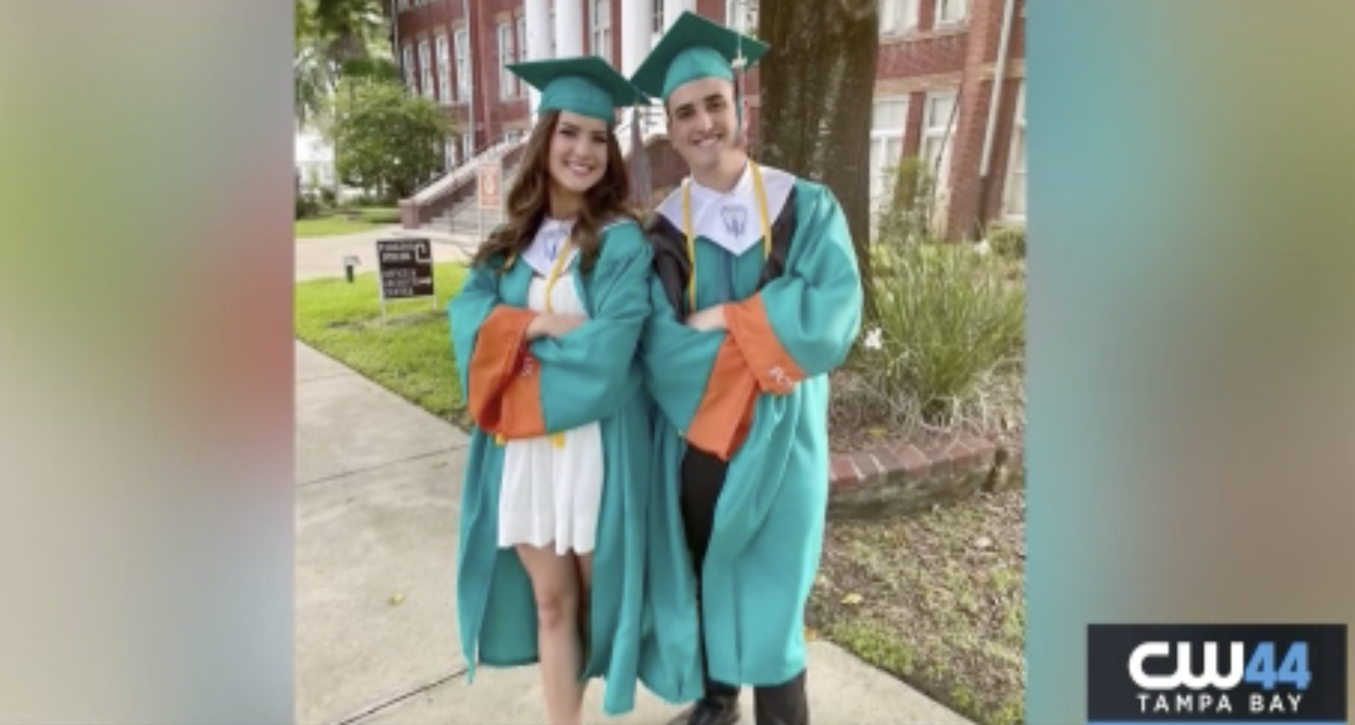 Local Twins Graduate Top Two In High School Class – CBS Tampa